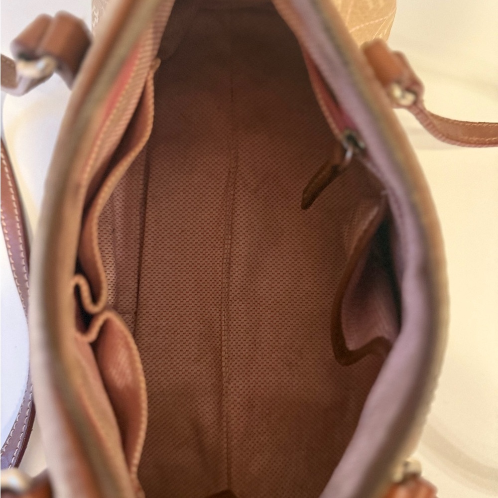 Dooney & Bourke purse - Picture 9 of 9